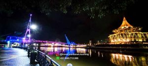 objek wisata kuching