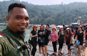 paket wisata lemukutan